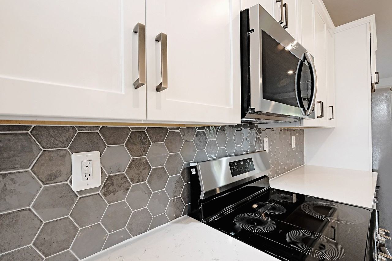2225 Leeham St #A - Photo 5 of 17