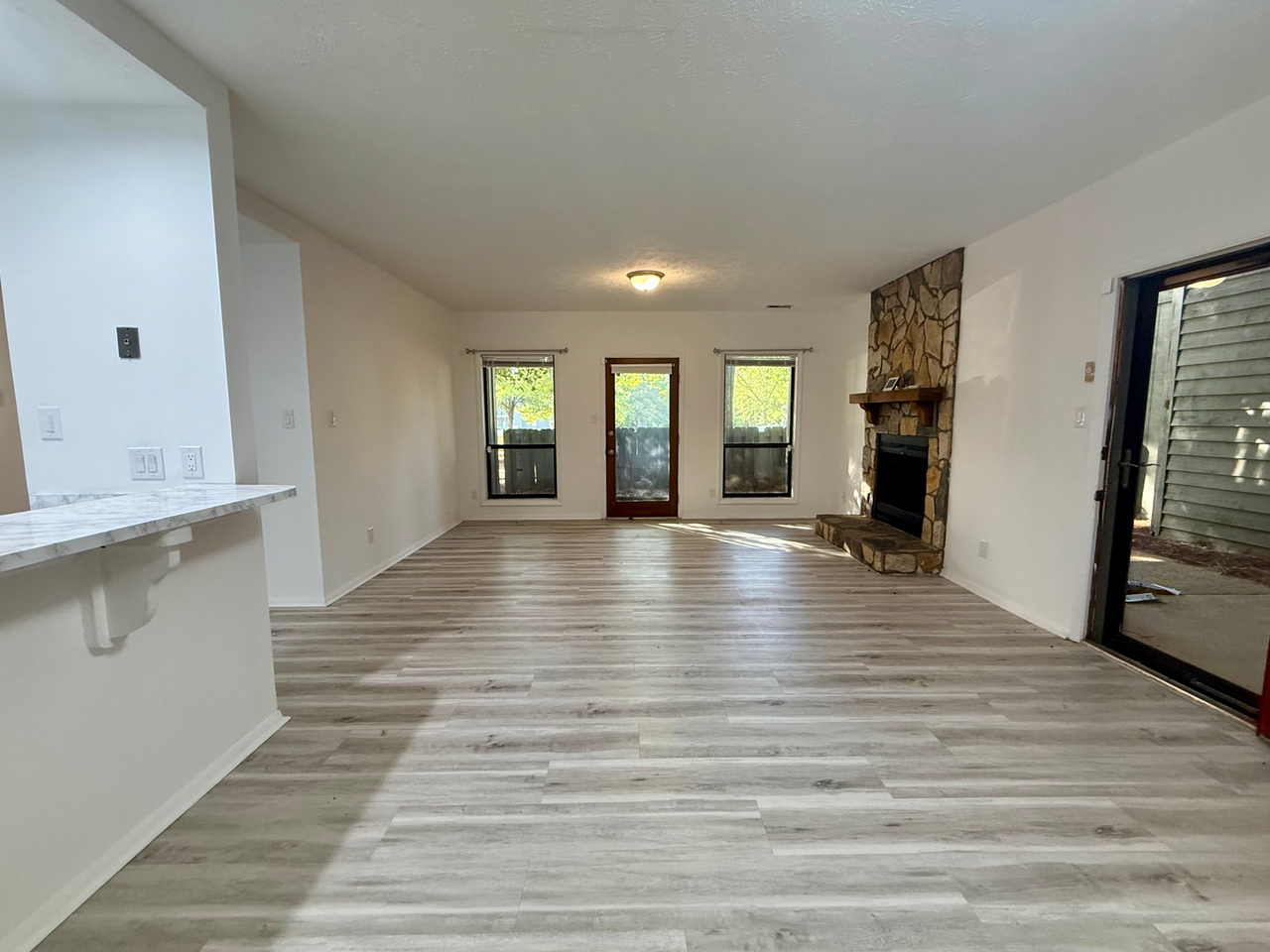 1882 Tryon Dr #4 - Photo 4 of 19