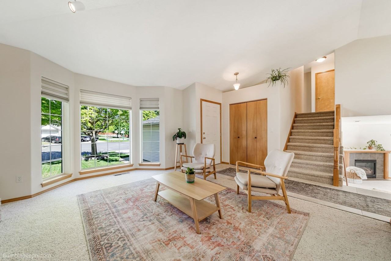 23 W Keely Ct - Photo 4 of 38