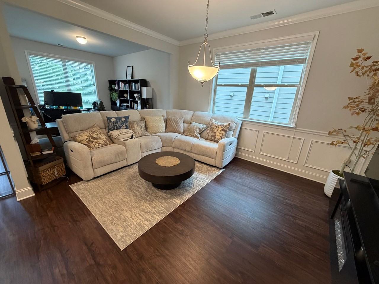 1510 Kaden Ln - Photo 3 of 39