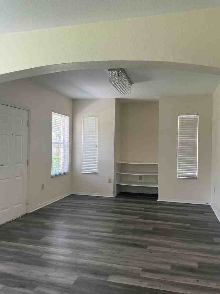 168 Sw Peacock Blvd #35-103 - Photo 3 of 12