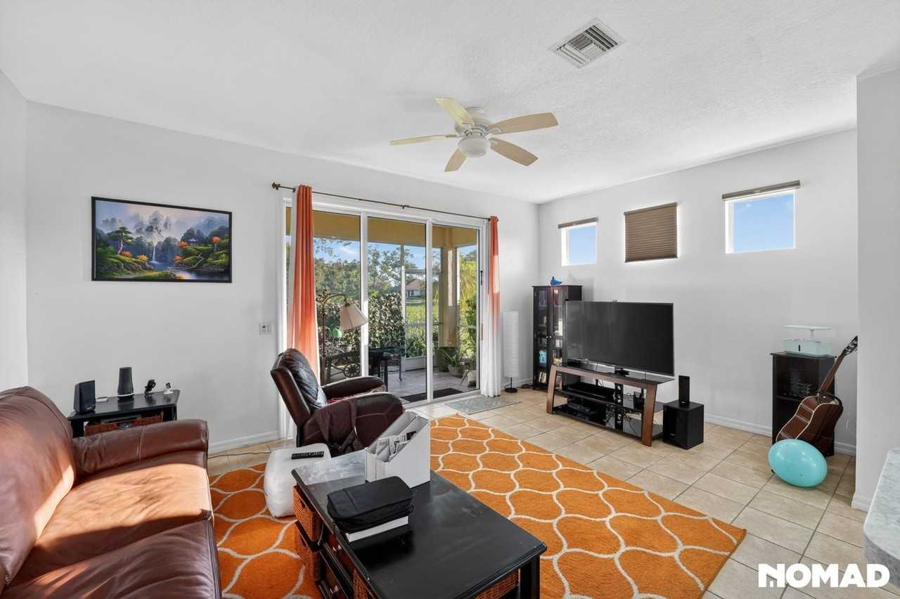 2346 Felicity Pl - Photo 6 of 36