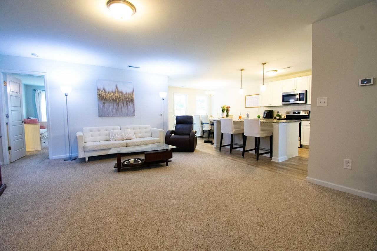 1733 Ragsdale Rd - Photo 2 of 21