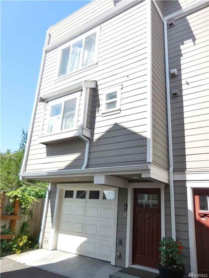 3615 Albion Pl N #A - Photo 4 of 22