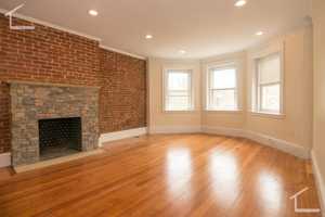 featured image of 1588 Beacon St