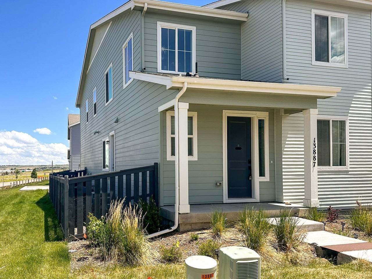 13887 Deertrack Ln - Photo 2 of 50
