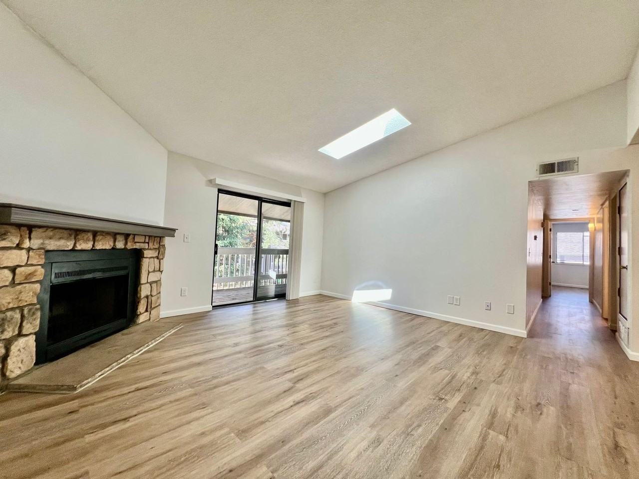 18073 E Ohio Ave - Photo 2 of 21