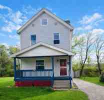 featured image of 4145 E 120th St