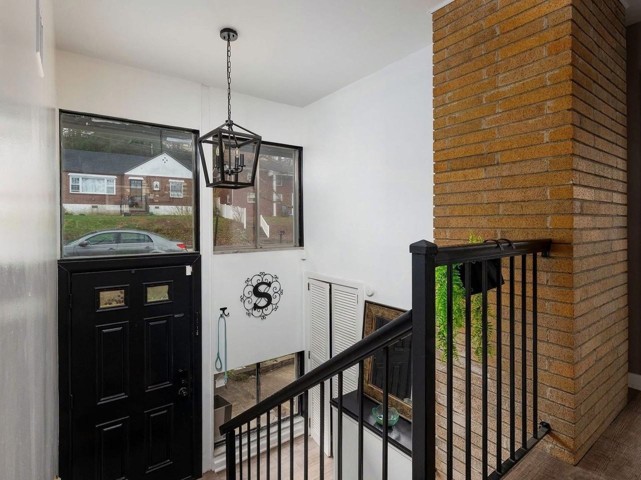 604 Bendview Dr - Photo 4 of 31