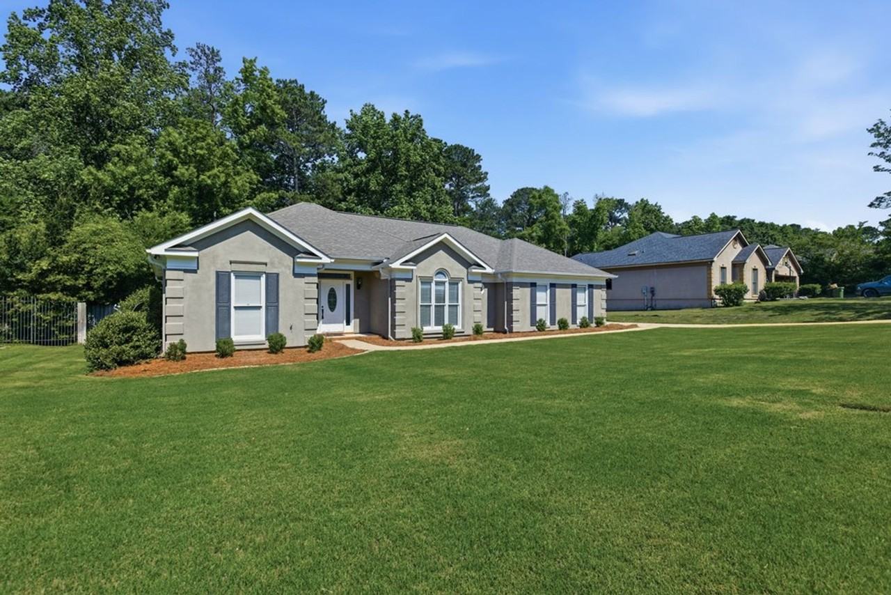 867 Lismore Dr - Photo 2 of 27