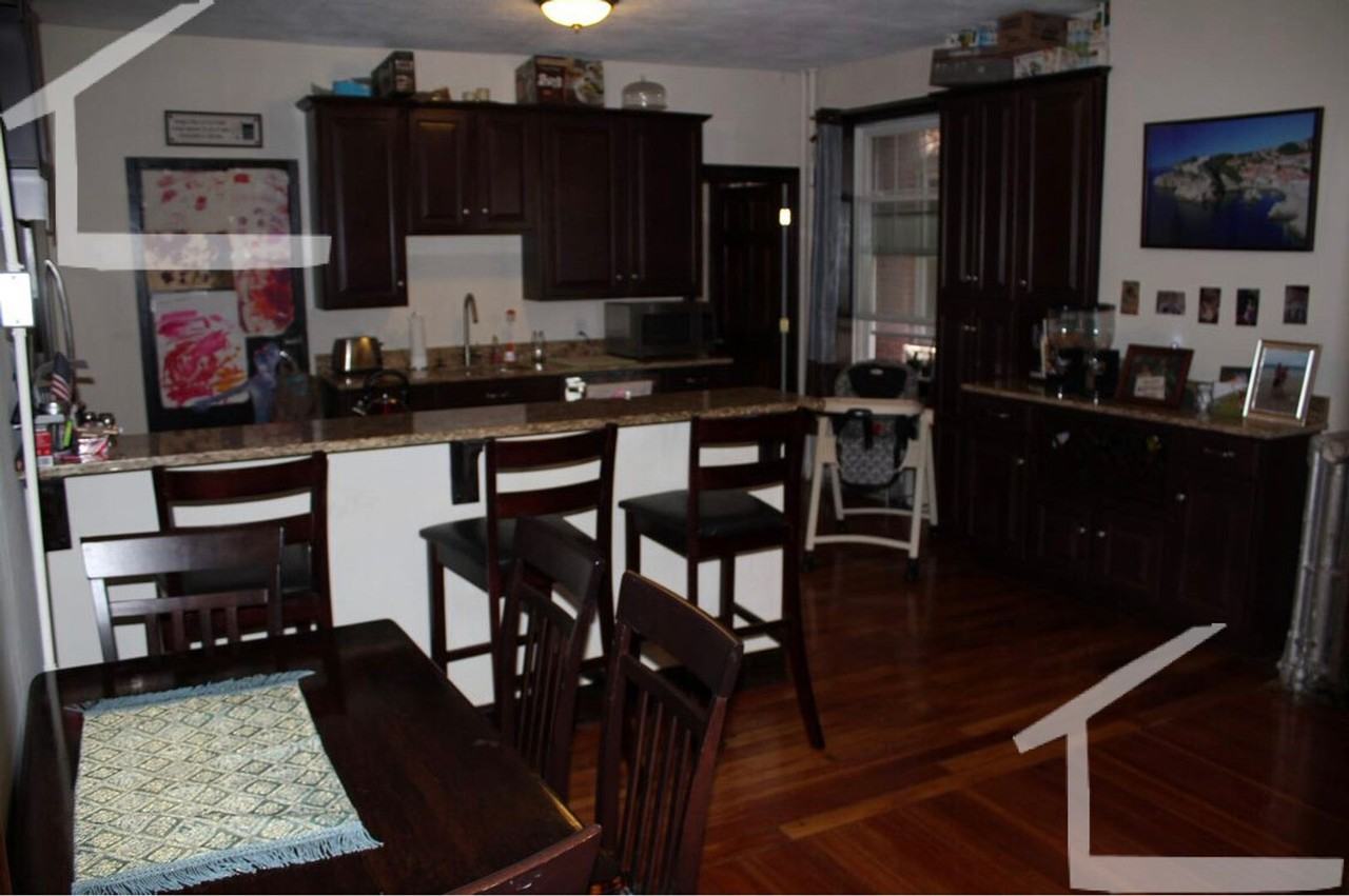 22 Winchester St - Photo 2 of 16
