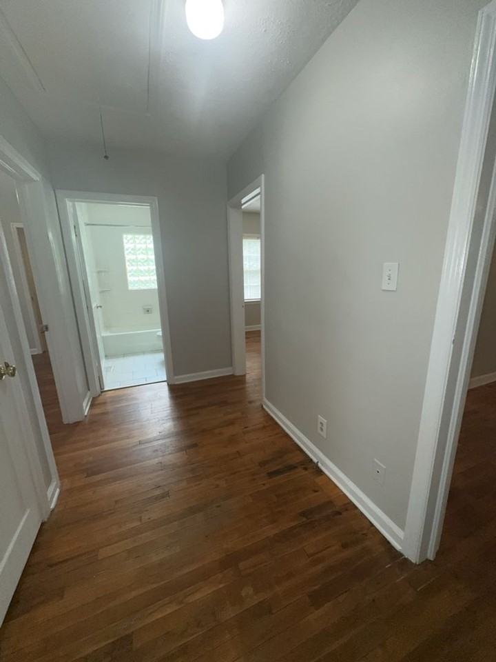 3111 Avon Dr - Photo 3 of 14
