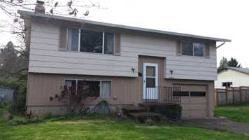 featured image of 1009 N Hulet Ave
