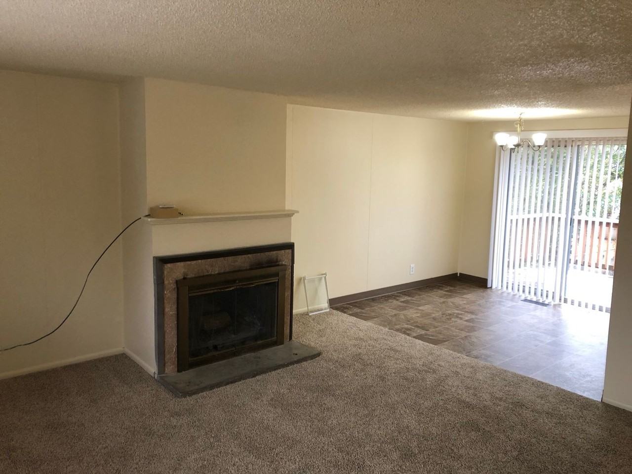 1009 N Hulet Ave - Photo 5 of 22