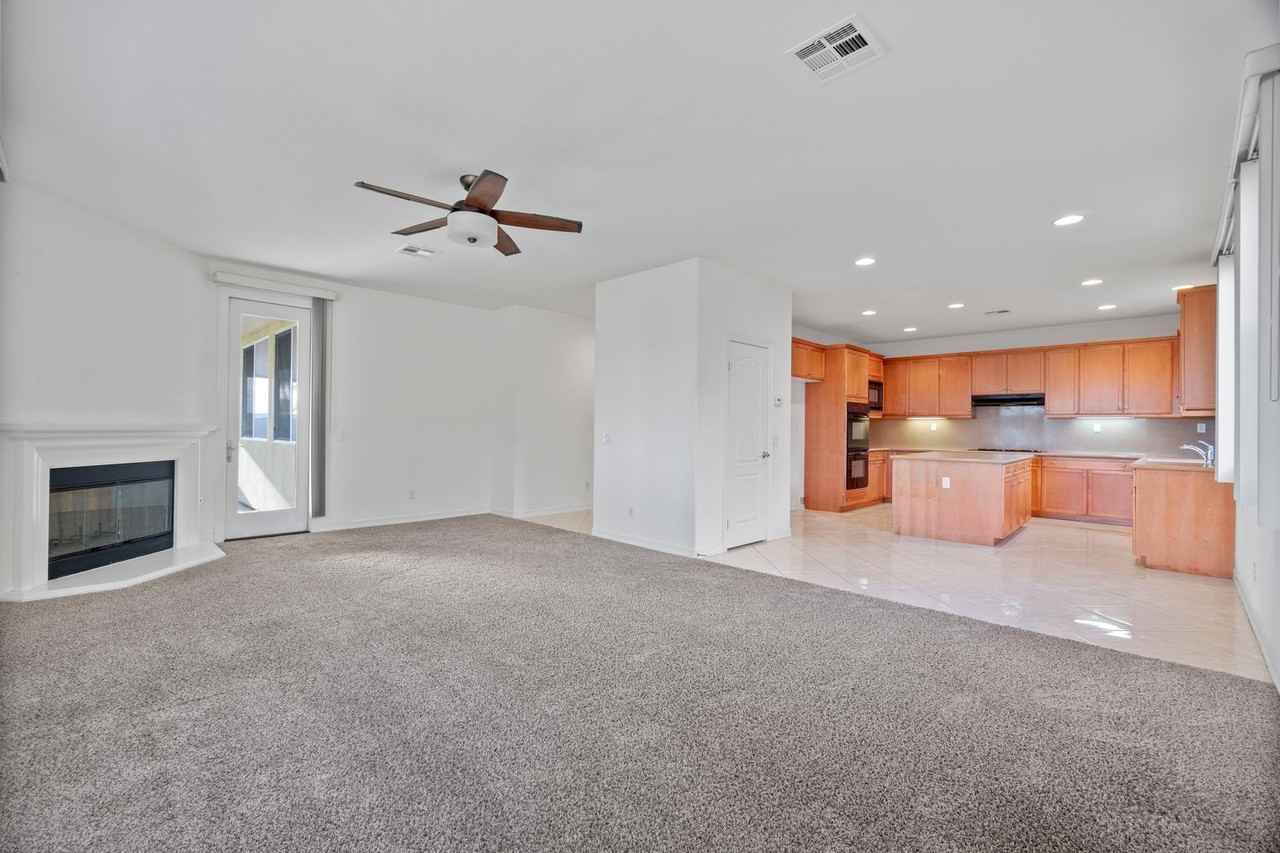 33329 Gold Mountain Rd - Photo 6 of 24
