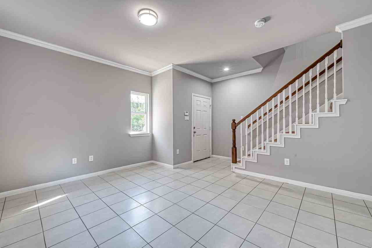 7903 Moon Beam St - Photo 3 of 14
