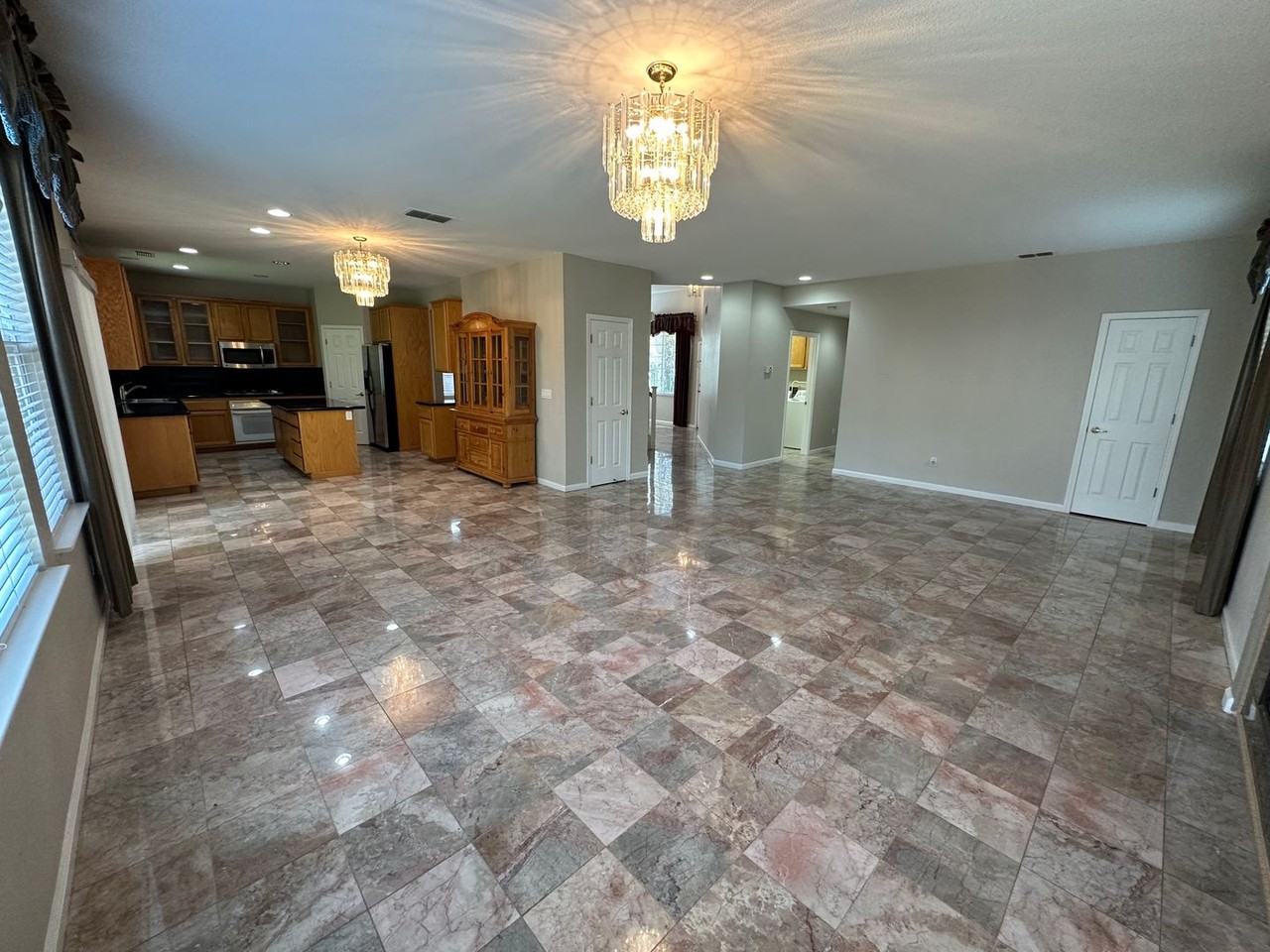 2283 Gary Ln - Photo 5 of 24