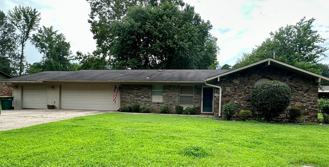 308 S Waco Ave - Photo 1 of 1