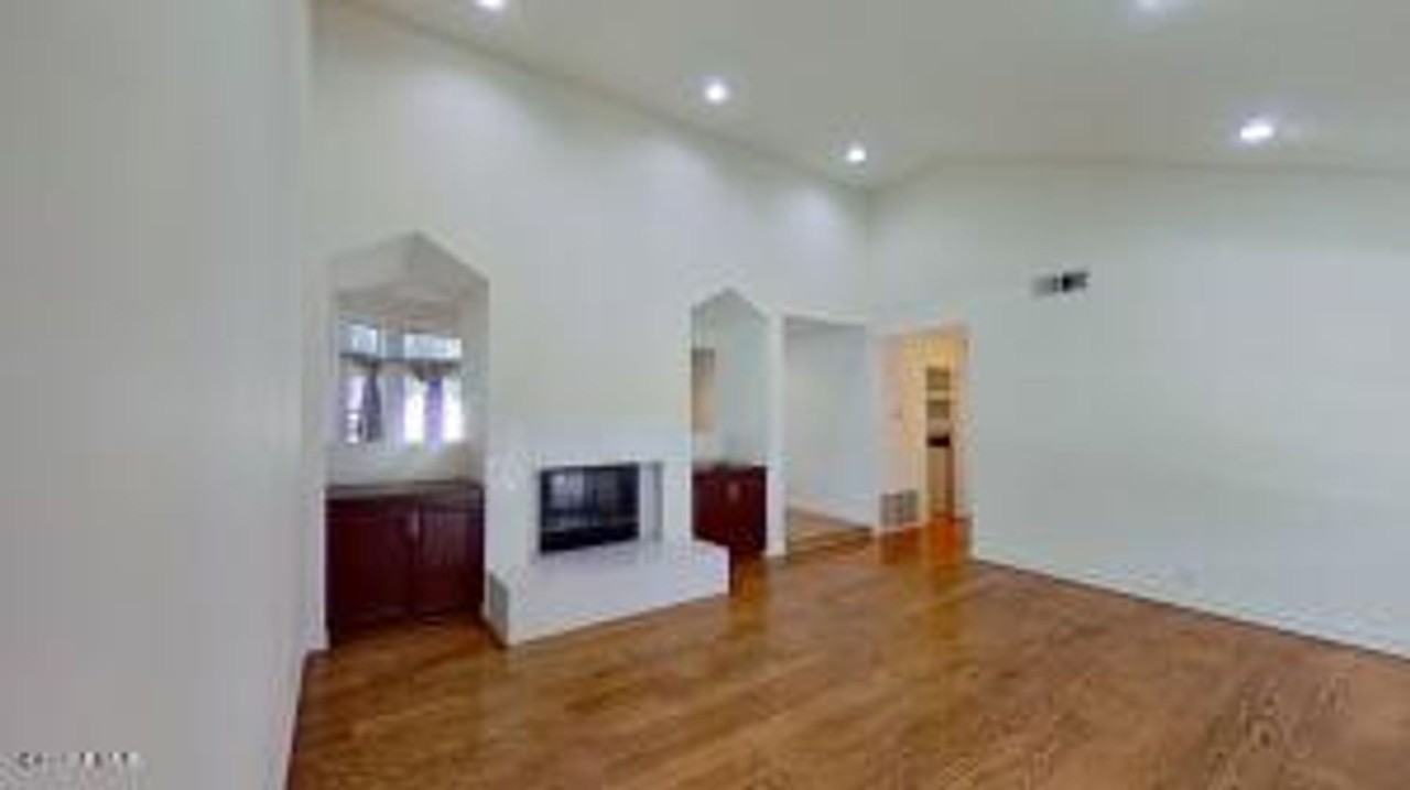 3012 Wauneta St - Photo 5 of 32