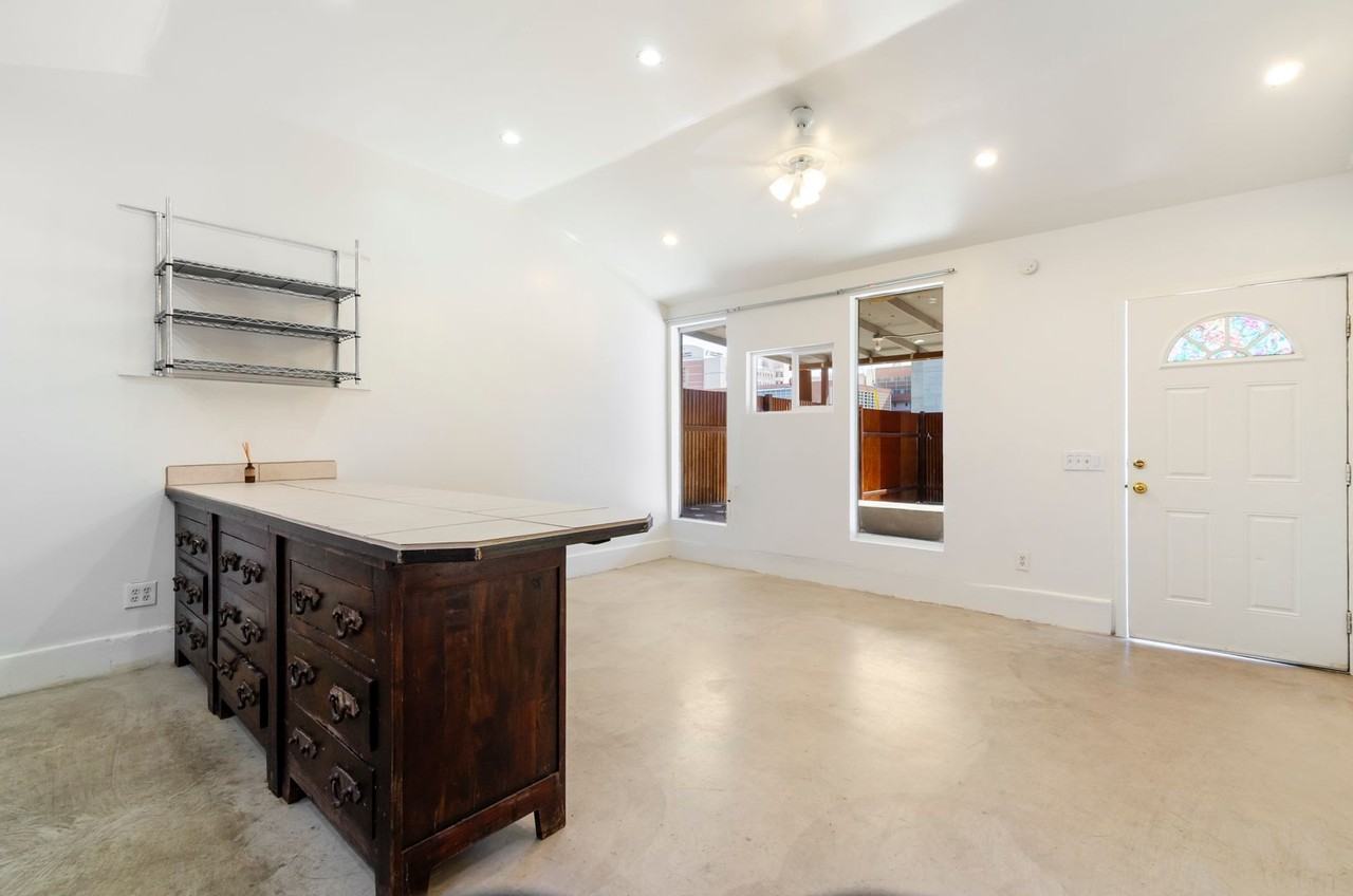 1541 E. Mabel - Photo 4 of 43