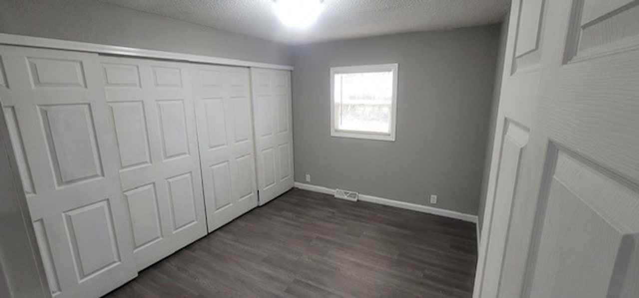 719½ E Sangamon Ave - Photo 5 of 7