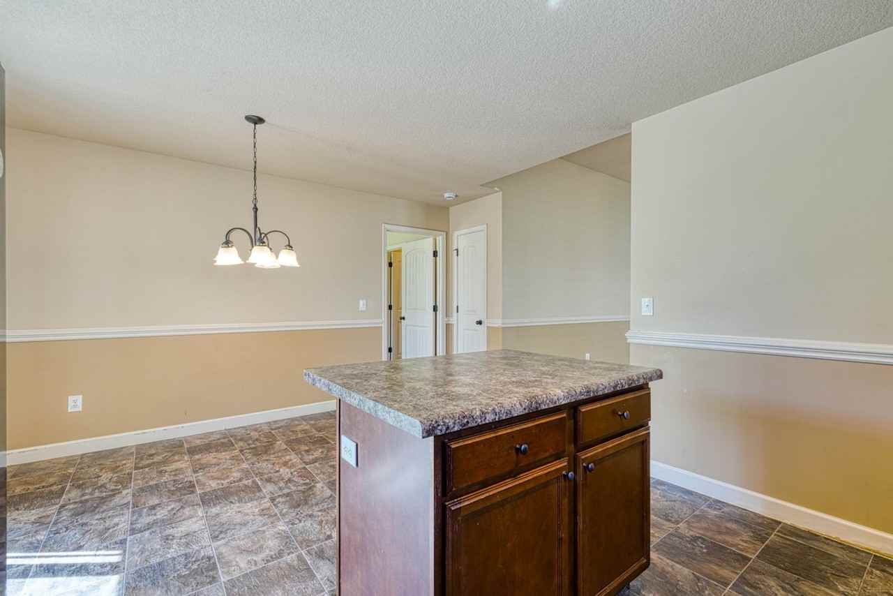 707 Bankston Dr - Photo 6 of 16