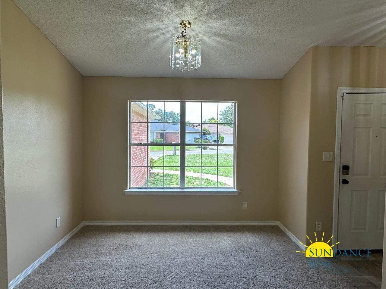2634 Hidden Estates Cir - Photo 3 of 17