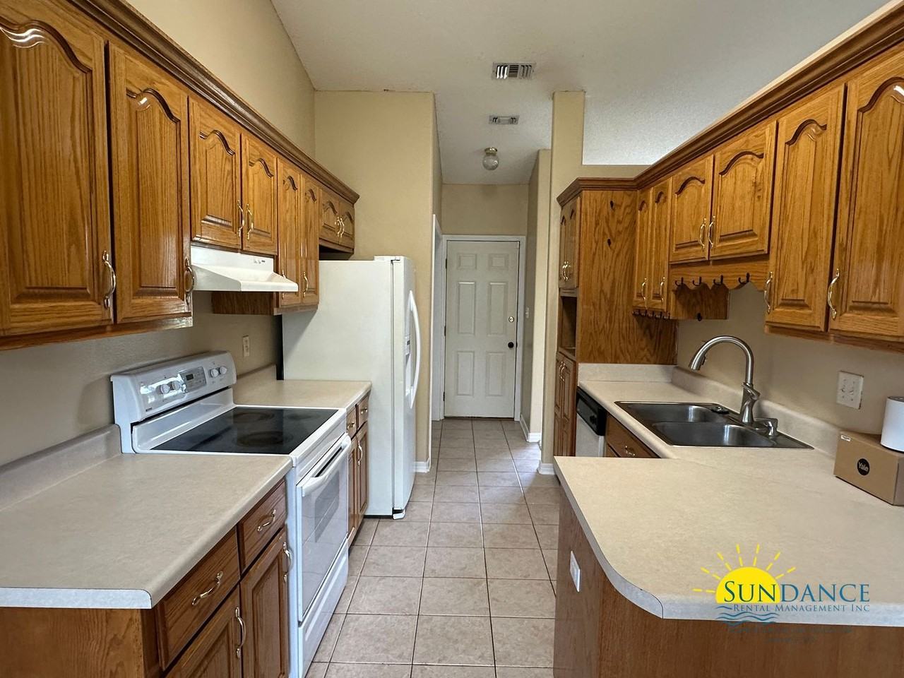 2634 Hidden Estates Cir - Photo 4 of 17
