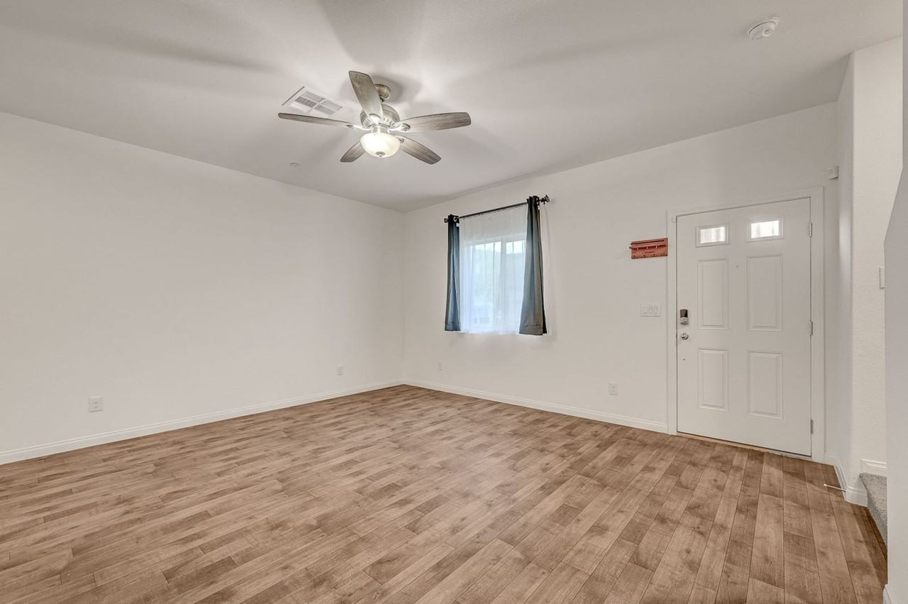 4153 Lunar Canyon Ave - Photo 3 of 39