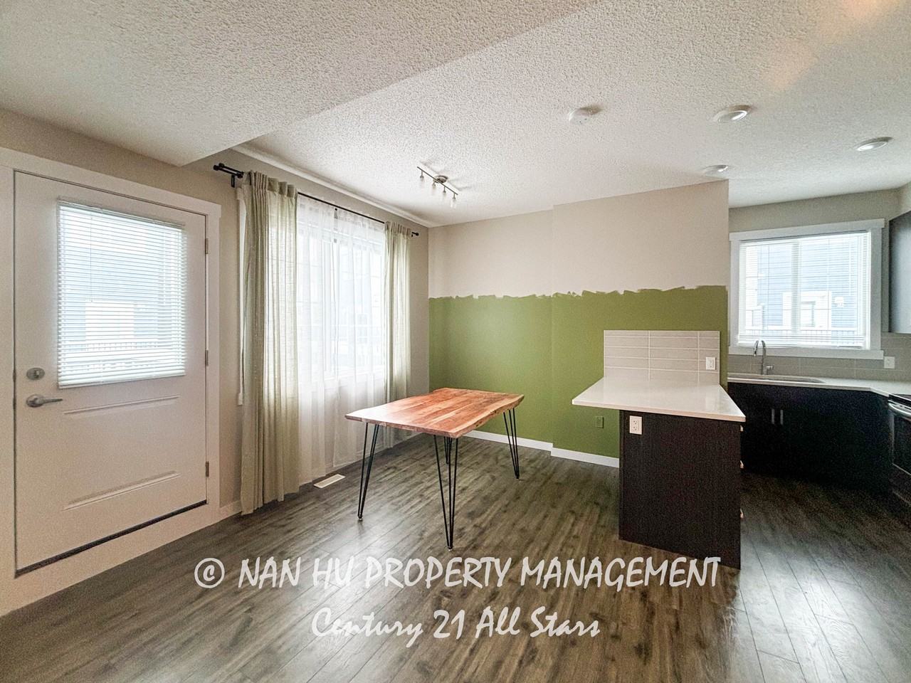 735 Allard Boulevard Southwest #21 - Photo 7 of 17
