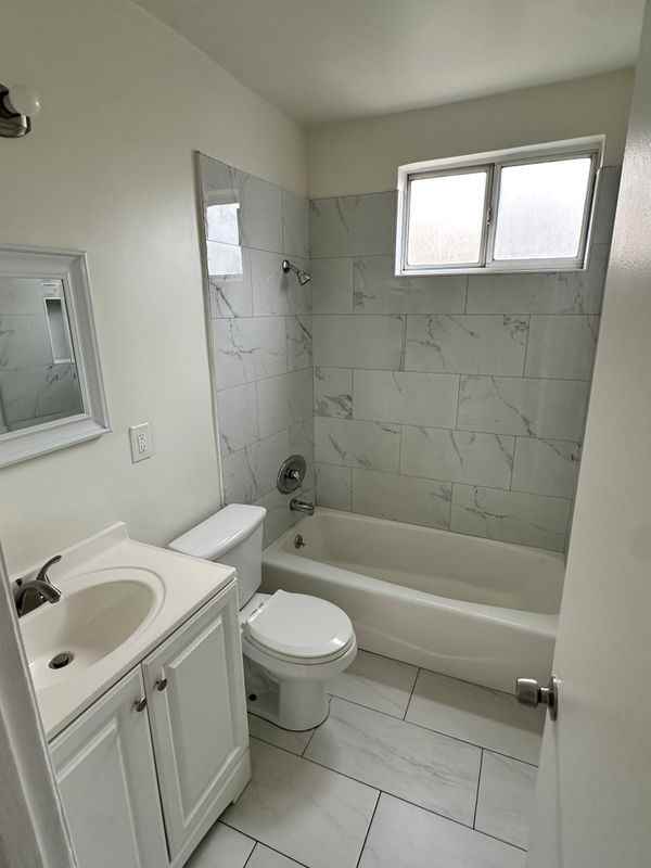 5458 Smiley Dr - Photo 4 of 10