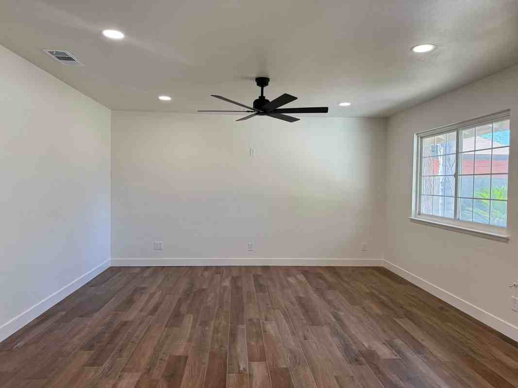 1459 E Kern Ave - Photo 4 of 22
