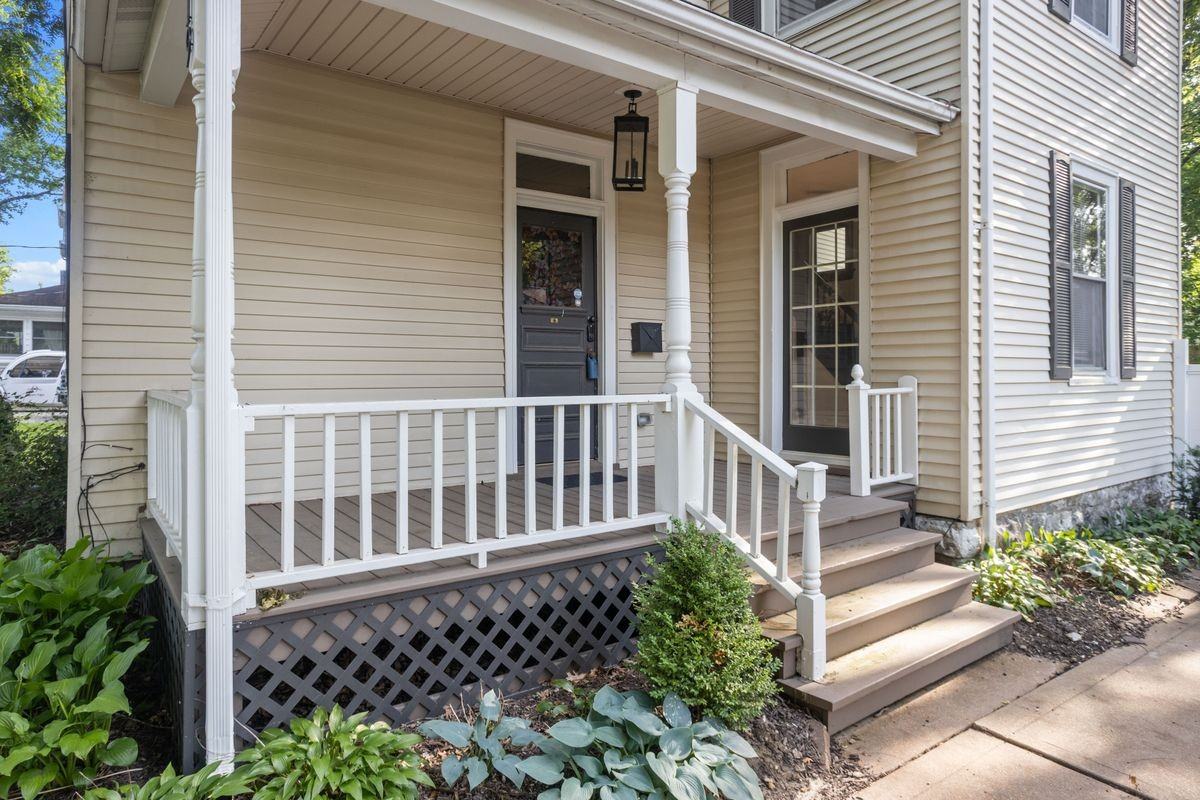 419 S Van Buren Ave - Photo 2 of 21