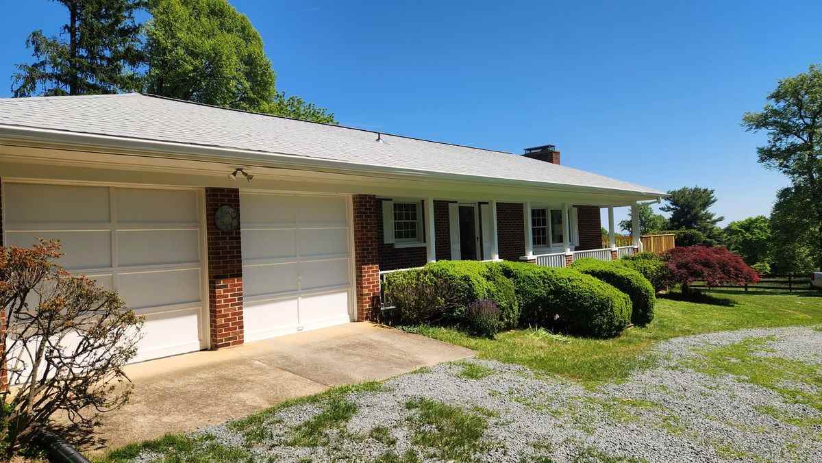 39080 Foxhill Rd - Photo 5 of 50