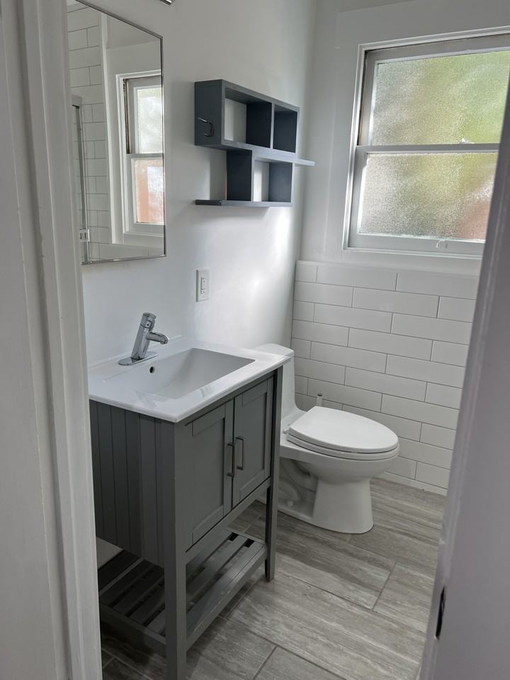 947 Dewing Avenue - Photo 6 of 15