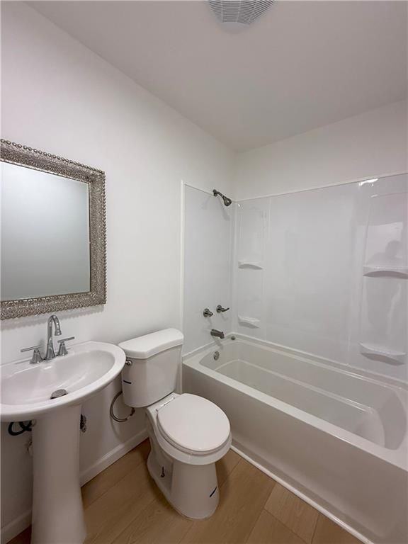 402 Havens St - Photo 2 of 9