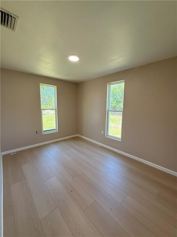 402 Havens St - Photo 4 of 9