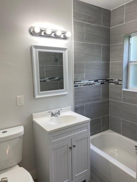 3808 Westview Ave - Photo 3 of 6