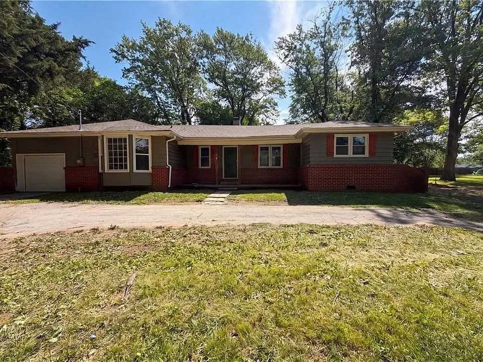 1825 Ne Bren Mar Rd - Photo 2 of 14