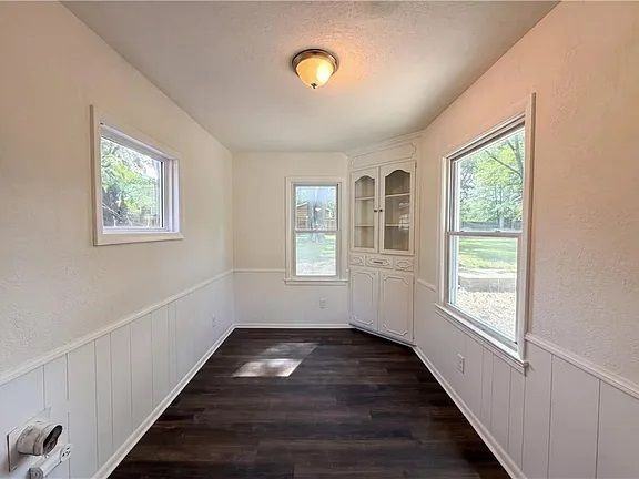1825 Ne Bren Mar Rd - Photo 5 of 14