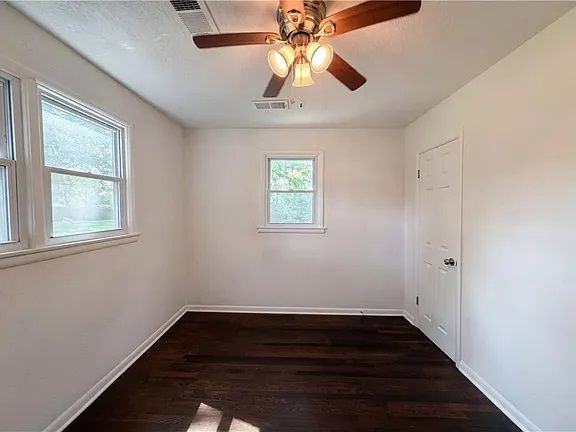 1825 Ne Bren Mar Rd - Photo 7 of 14