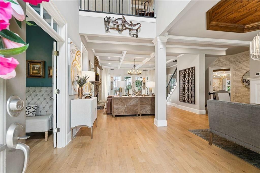3457 Binghurst Rd - Photo 2 of 50