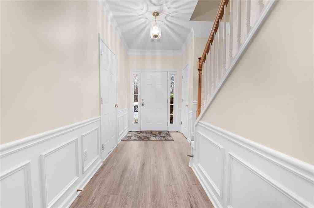 3944 Howell Park Rd - Photo 5 of 35