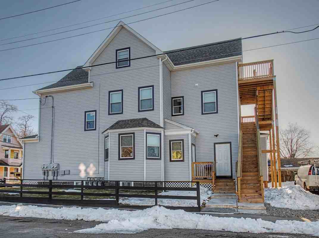 144 Cottage St ##3 - Photo 7 of 8