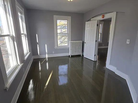 17 Hobson Ave - Photo 5 of 14