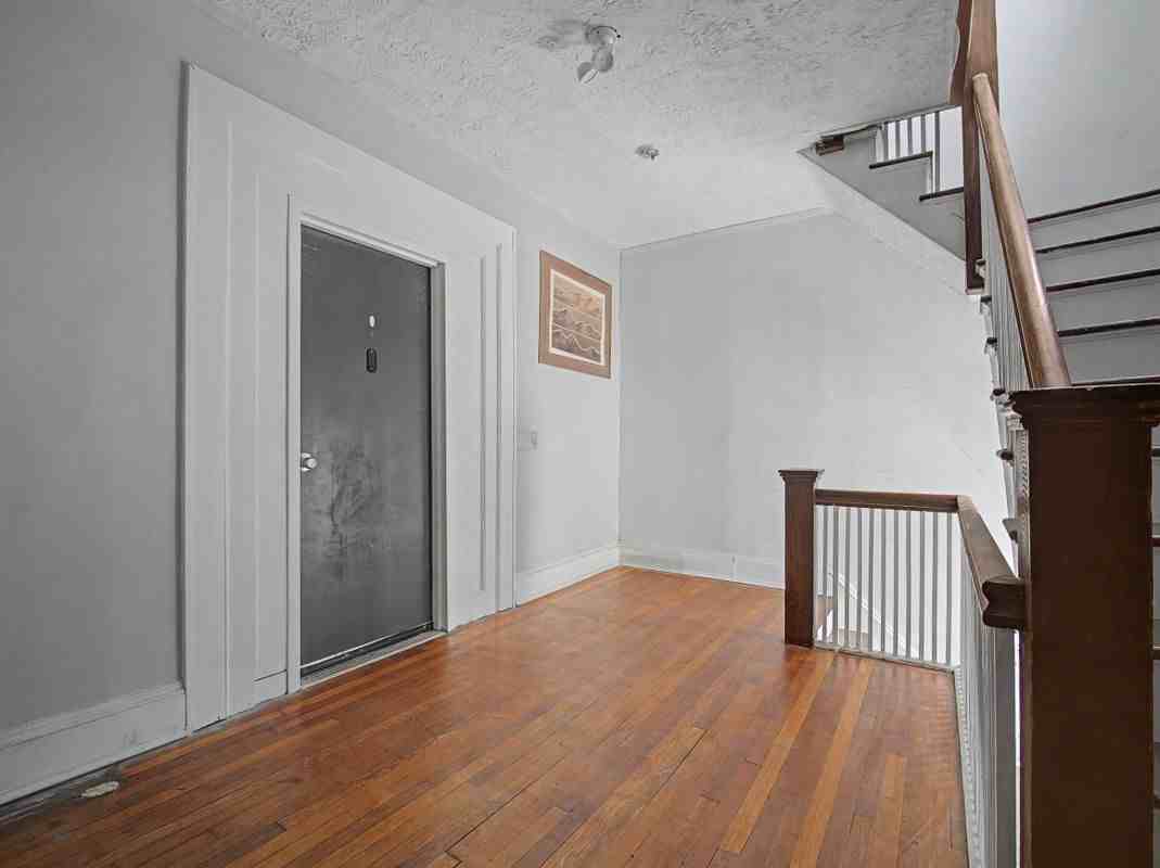 1872 North Ave - Photo 6 of 9