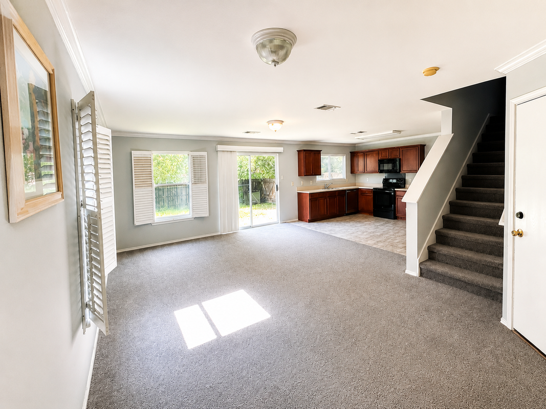 12 Dunthorte Ln - Photo 3 of 13