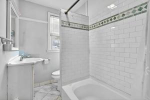 featured image of 1440 Wood Ave