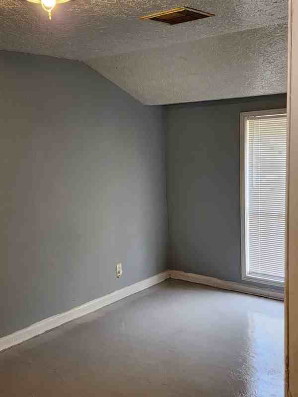 4114 Mallow St Street - Photo 3 of 8