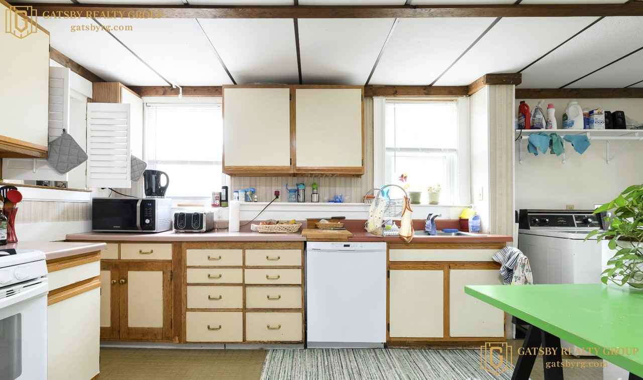 28 Cambridge Ter - Photo 3 of 13